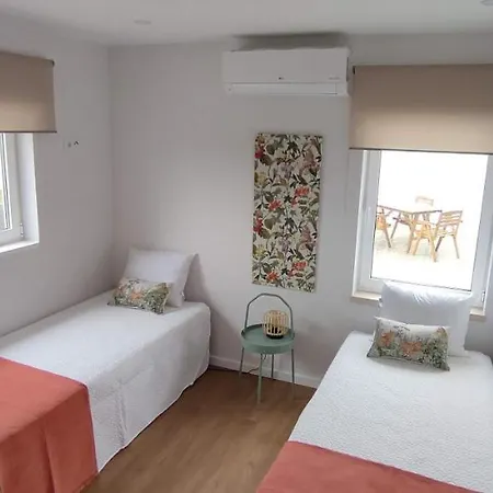 Villa Casa Dos Vales 11 Porto de Mós