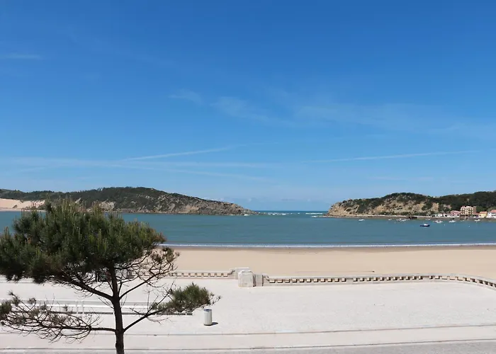 Casa Dos Vales 11 Porto de Mós